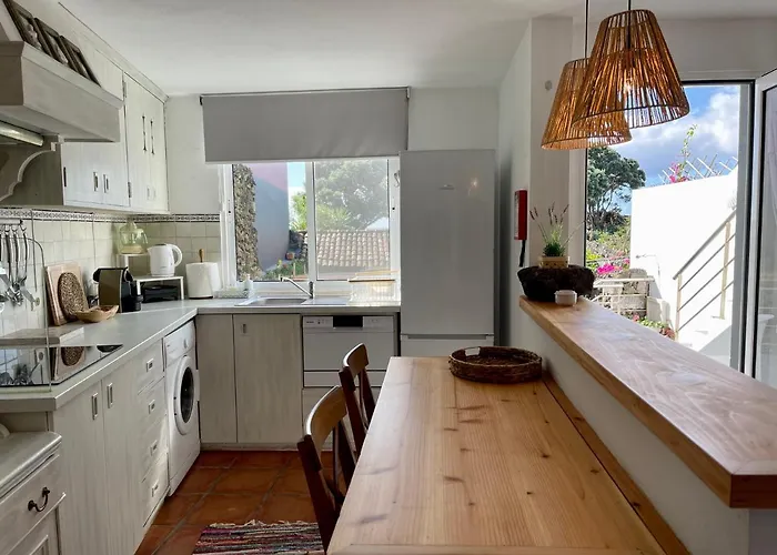 Casa O Refugio Vakantiehuis Lagoa (Azores)